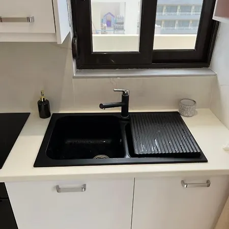 Appartement 2-luxury Jacuzzi White By The Sea *
