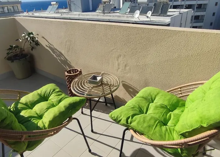 Daire 2-luxury Jacuzzi White By The Sea