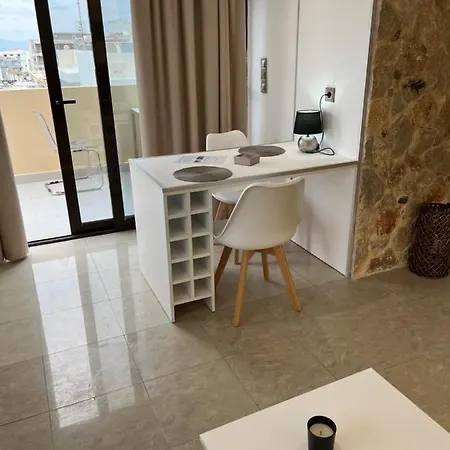 Διαμέρισμα 2-luxury Jacuzzi White By The Sea